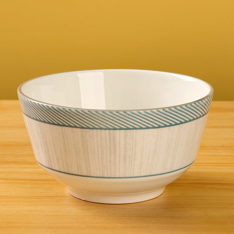 Elegant porcelain ceramic bowl