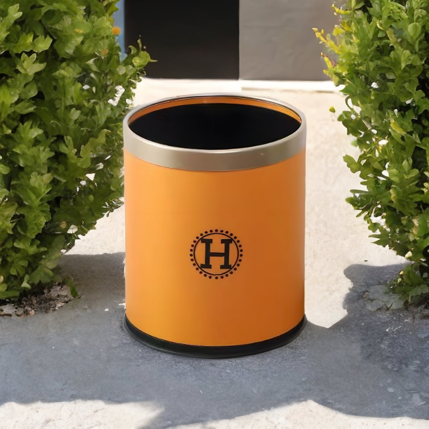 Light Luxury waste dustbin