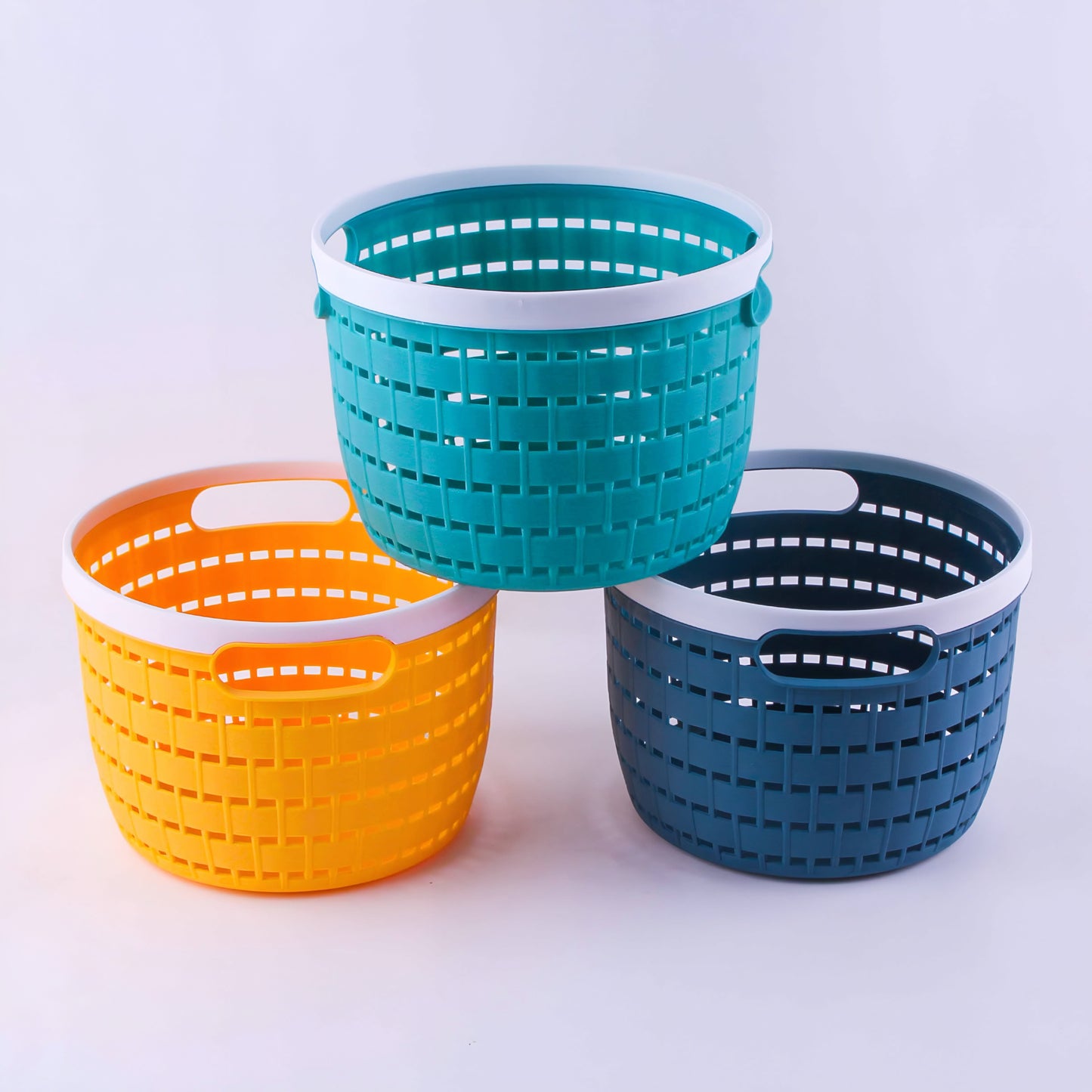 Rattan round storage basket