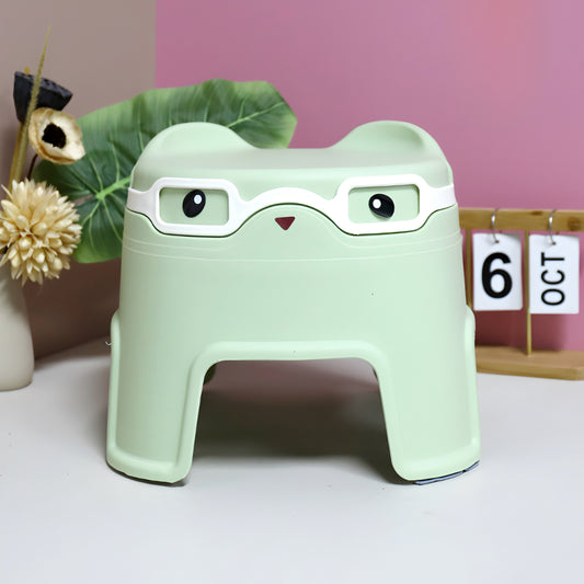 Children’s cartoon stool