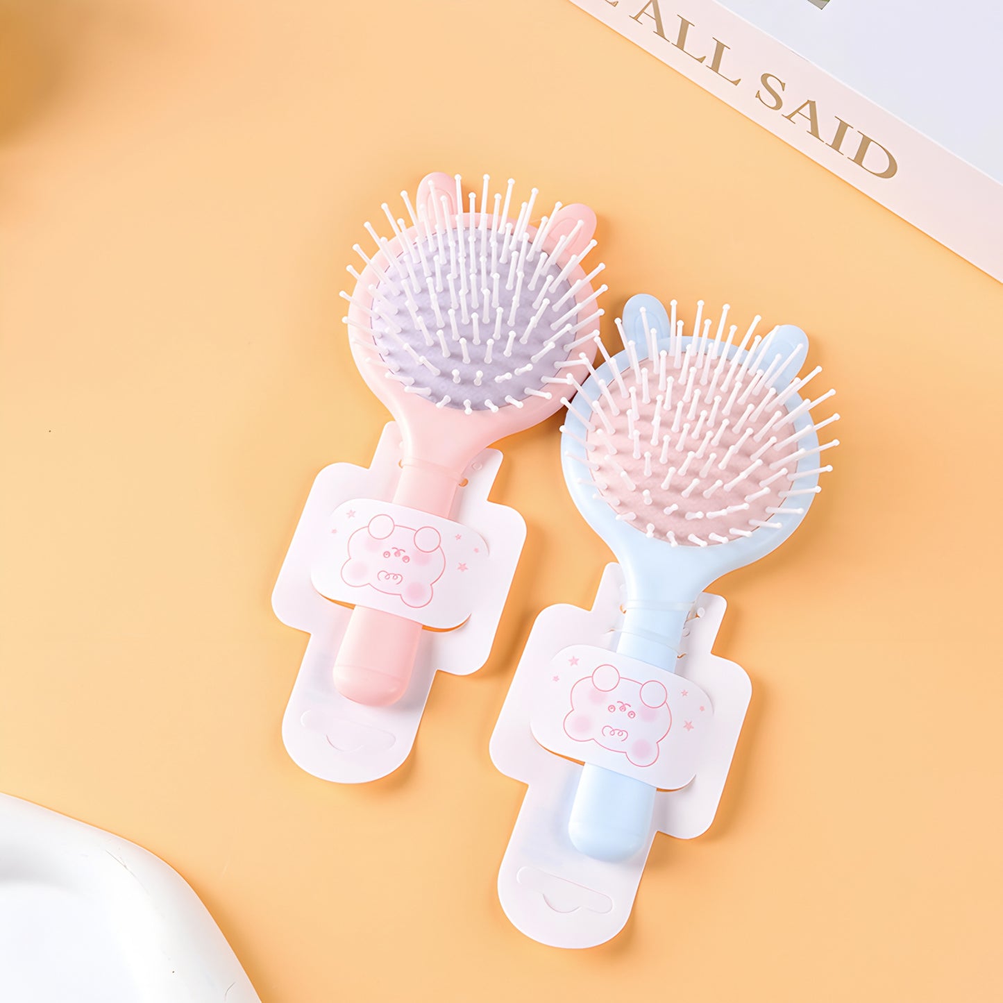 Colourful air cushion mirror comb