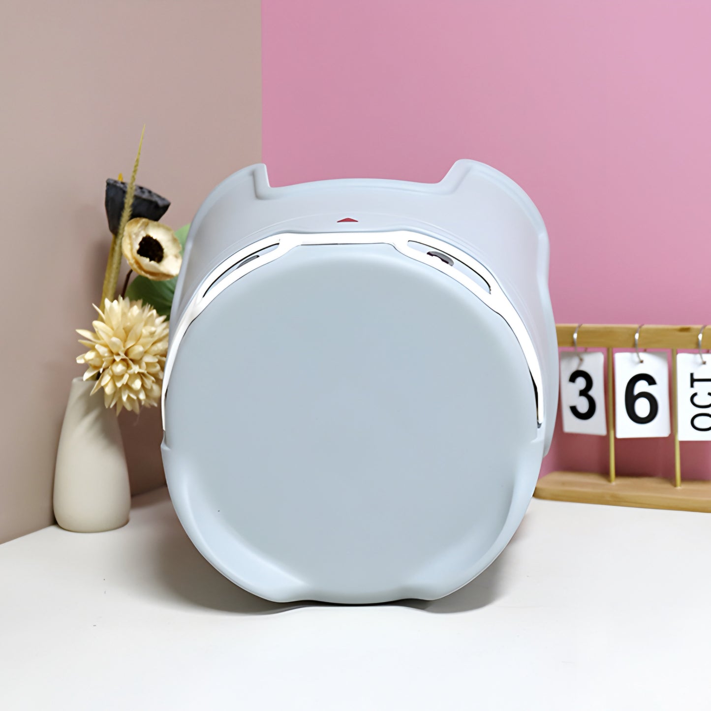 Children’s cartoon stool