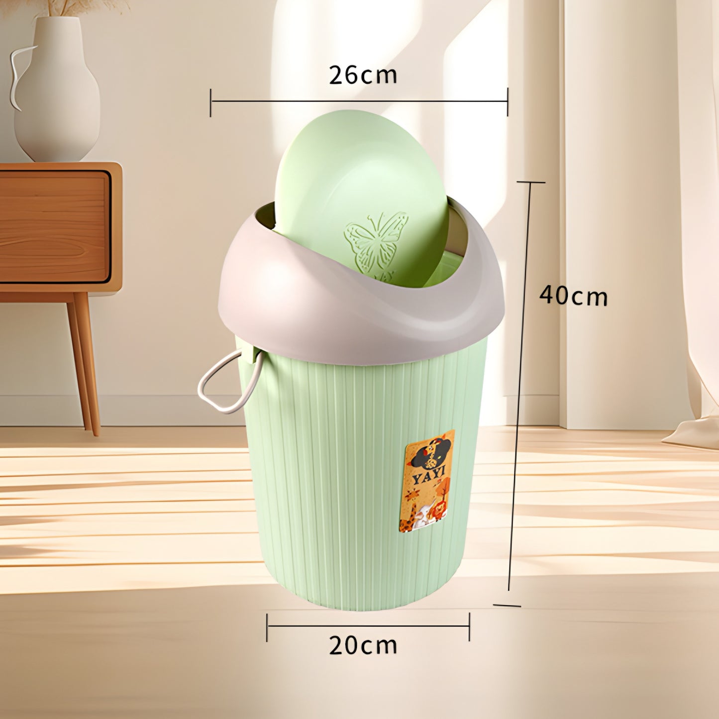 Shake dustbin with lid