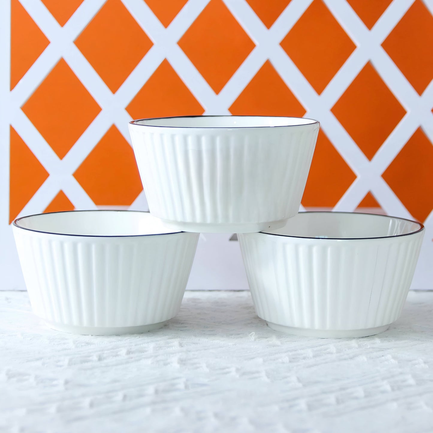 Black-edged Fluted White Ceramic American Bowl - 4.5 inch