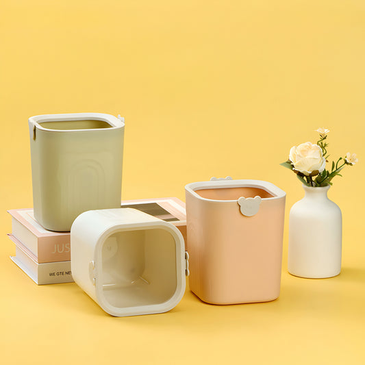 Vibrant desktop trash bin