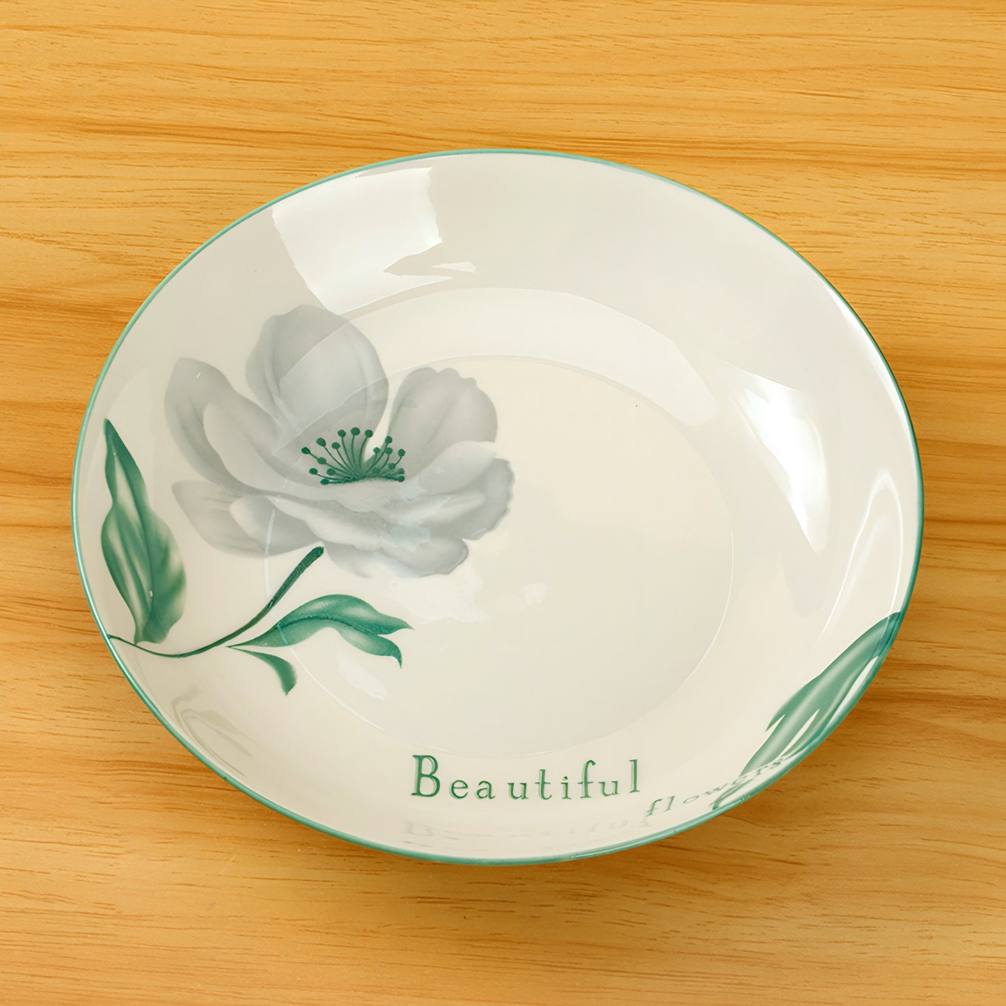 Beautiful flower porcelain ceramic plate - 7 inch