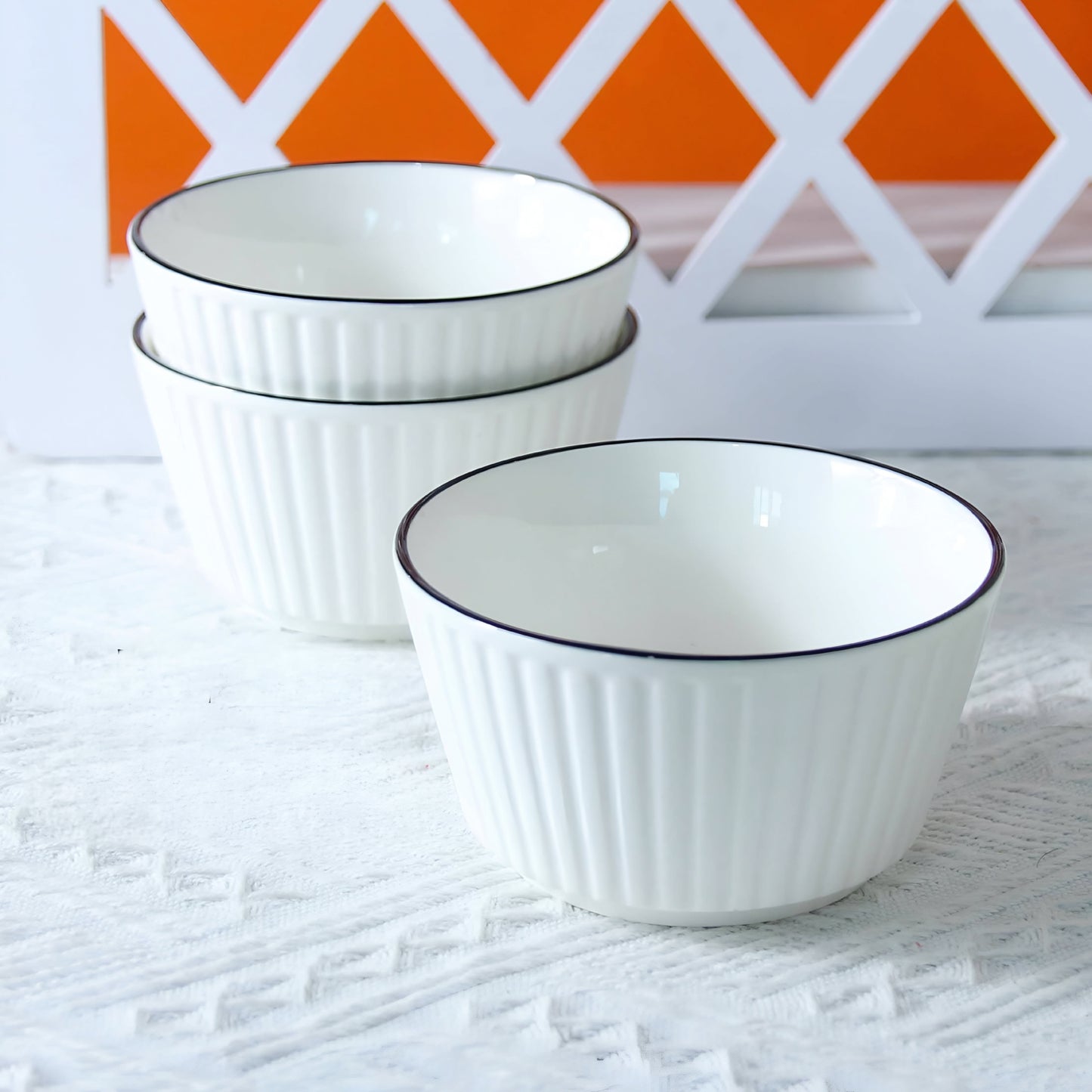 Black-edged Fluted White Ceramic American Bowl - 4.5 inch