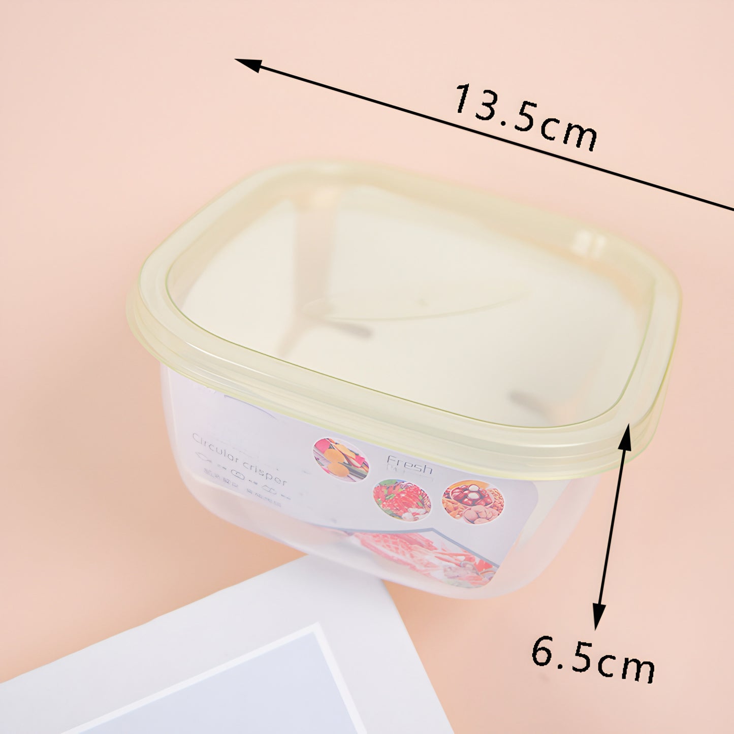 Transparent food storage container