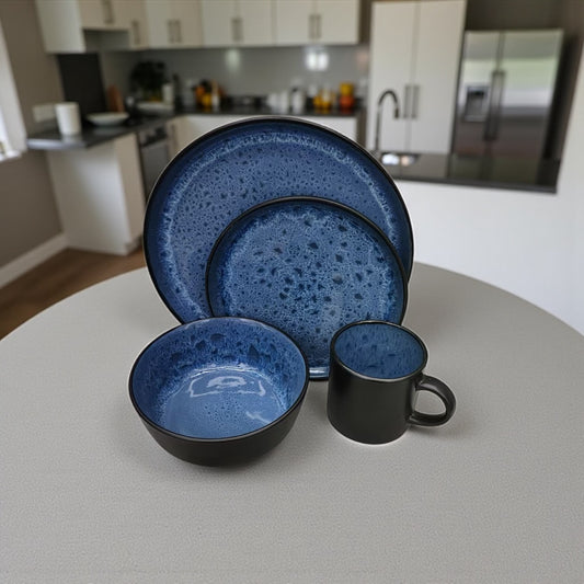 Pure Living stoneware 16 pc Ceramic Dinner Set - Matt black & Sea blue